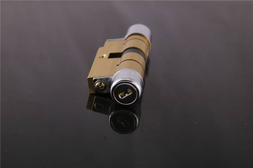 望谟李文锁城开锁公司开锁一般多少钱，开自家大门锁